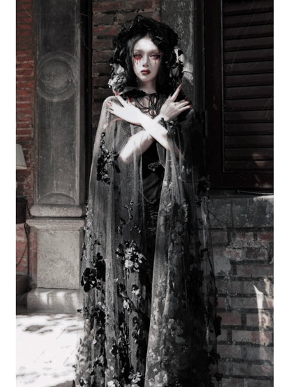 Castle Thriller Gothic Nail Bead Embroidered Hooded Cape【s0000014816】