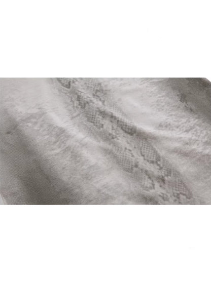 "Snake Shedding Angel" Straight Shoulder V-Neck Snake Print Slim Bottom T-Shirt【s0000014949】