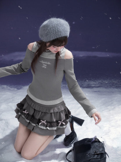 Bow Two-Tone Semi-Turtle Neck Off-Shoulder T-shirt【s0000015353】