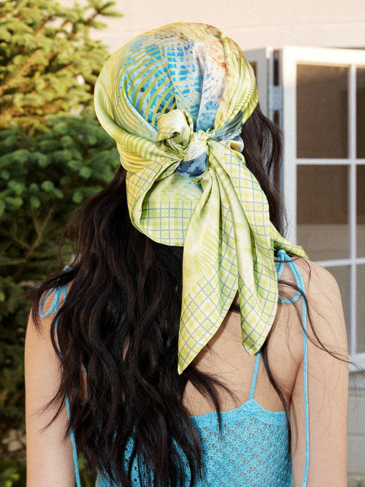 Vacation-Style Floral Full Print Satin Square Scarf【s0000017208】