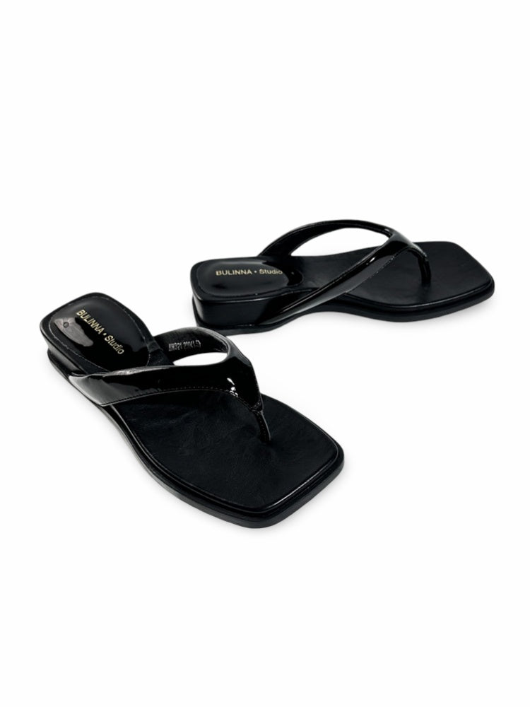 Tong Thick-Soled Beach Sandals【s0000017380】