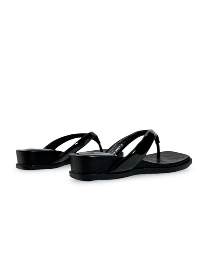 Tong Thick-Soled Beach Sandals【s0000017380】