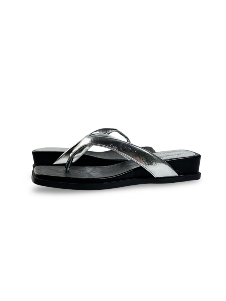 Tong Thick-Soled Beach Sandals【s0000017380】