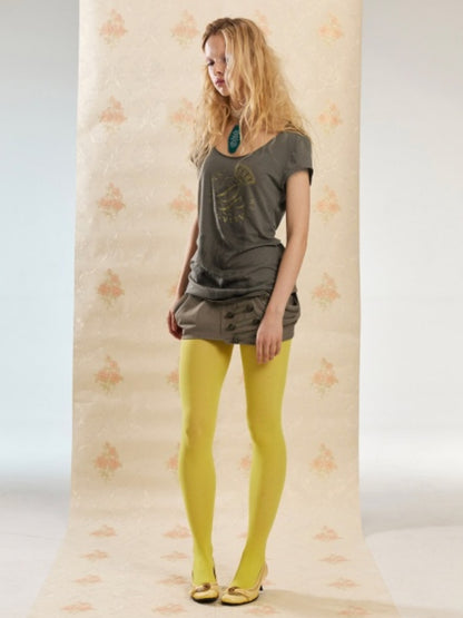 Slim-Fit Crew Neck Vintage-Style Guitar Girl Printed Long T-Shirt【s0000017552】