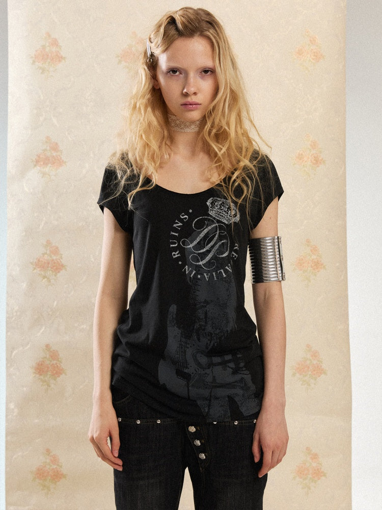 Slim-Fit Crew Neck Vintage-Style Guitar Girl Printed Long T-Shirt【s0000017552】