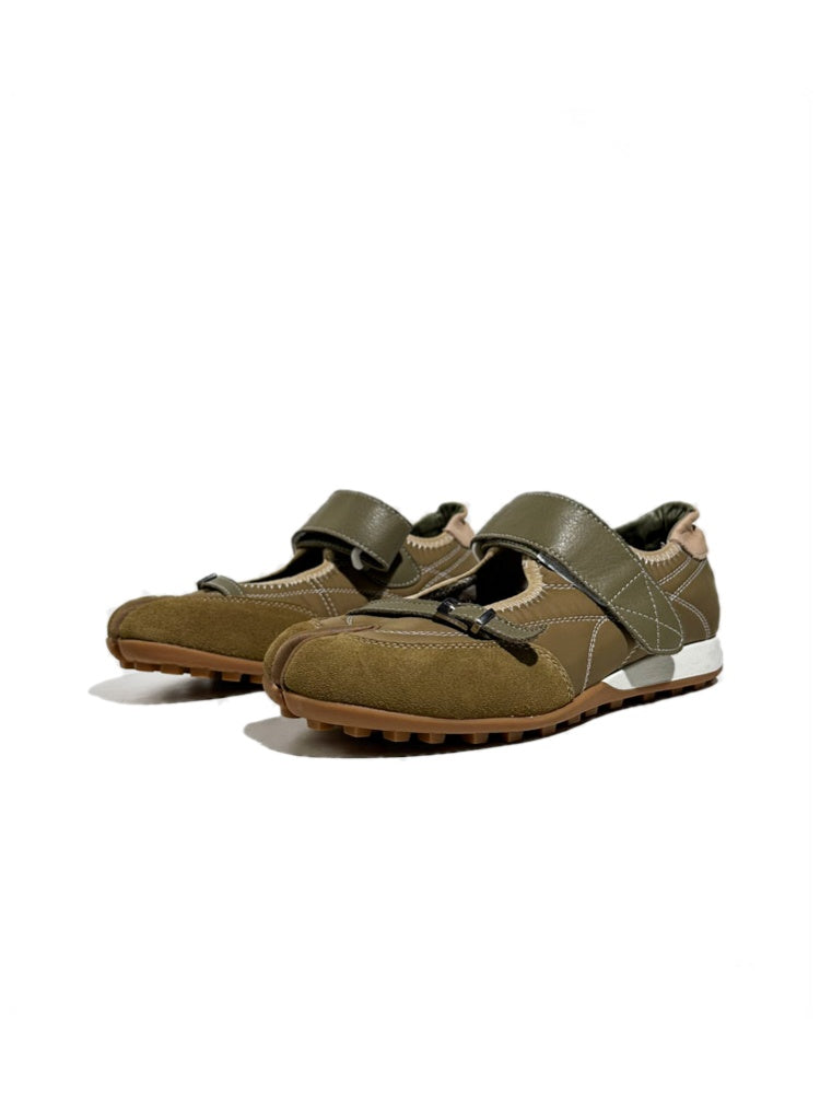 Split-Toe Patchwork Design Belt Buckle Velcro Mary Jane Shoes【s0000017630】