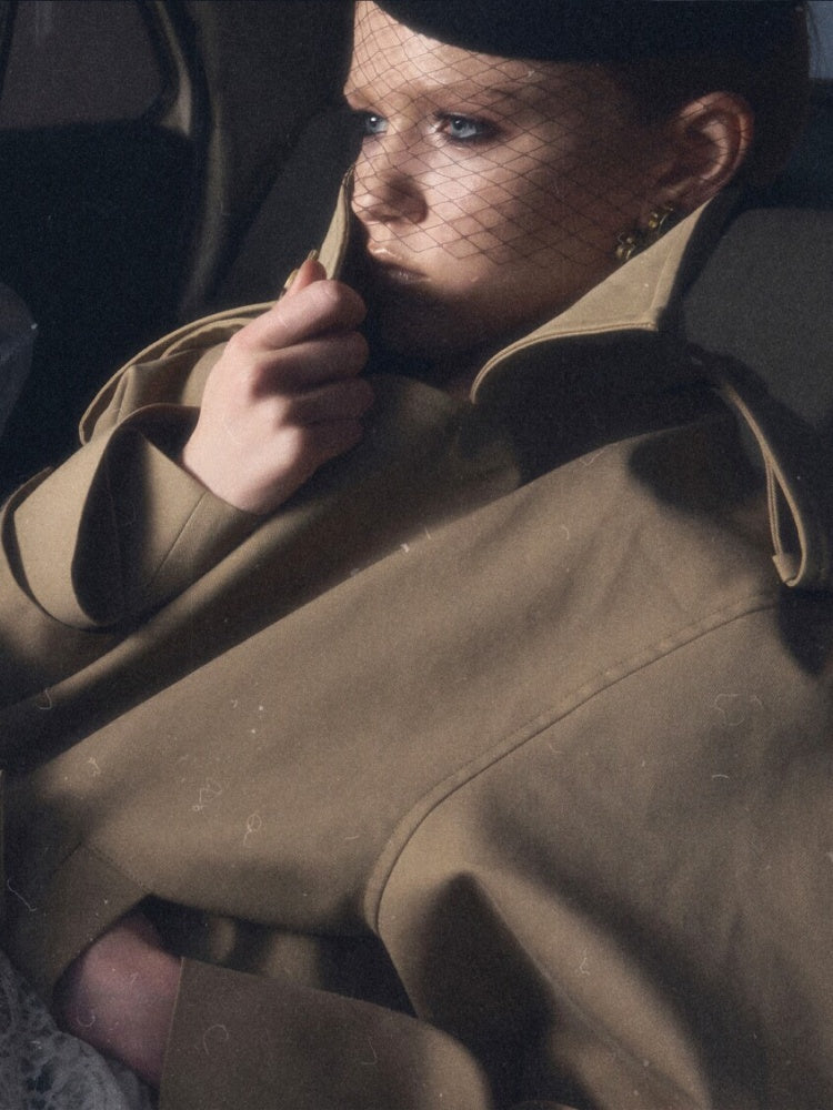 Stand Collar Curved Shoulder Silhouette Large Lapel Double-Breasted Mid-Short Tie-waisted Trench Coat【s0000017830】