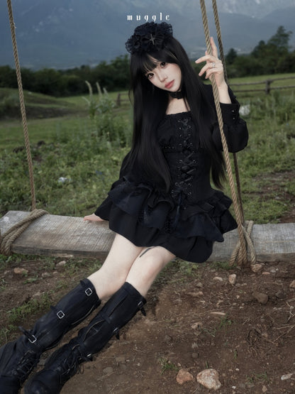 Black Gothic Retro Patchwork Elegant Waist-Cinching Lace Mini Dress【s0000018018】