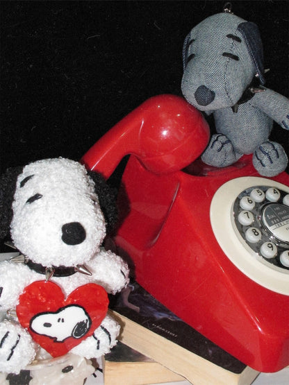 1JINN STUDIO x Snoopy Collaboration Studded Collar Authentic Snoopy Dog Figure Keychain【s0000018117】