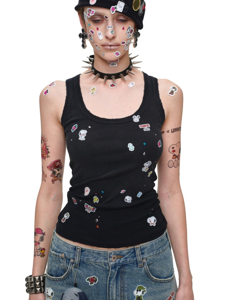 1JINN STUDIO x Snoopy Collaboration Vintage Sticker Printed Large U-neck Wide Strap Tight Tank Top【s0000018118】