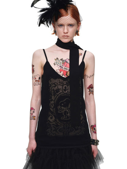 1JINN STUDIO x Snoopy Collaboration Vintage Picture Frame Slightly Sheer V-Neck Ribbon Camisole【s0000018130】