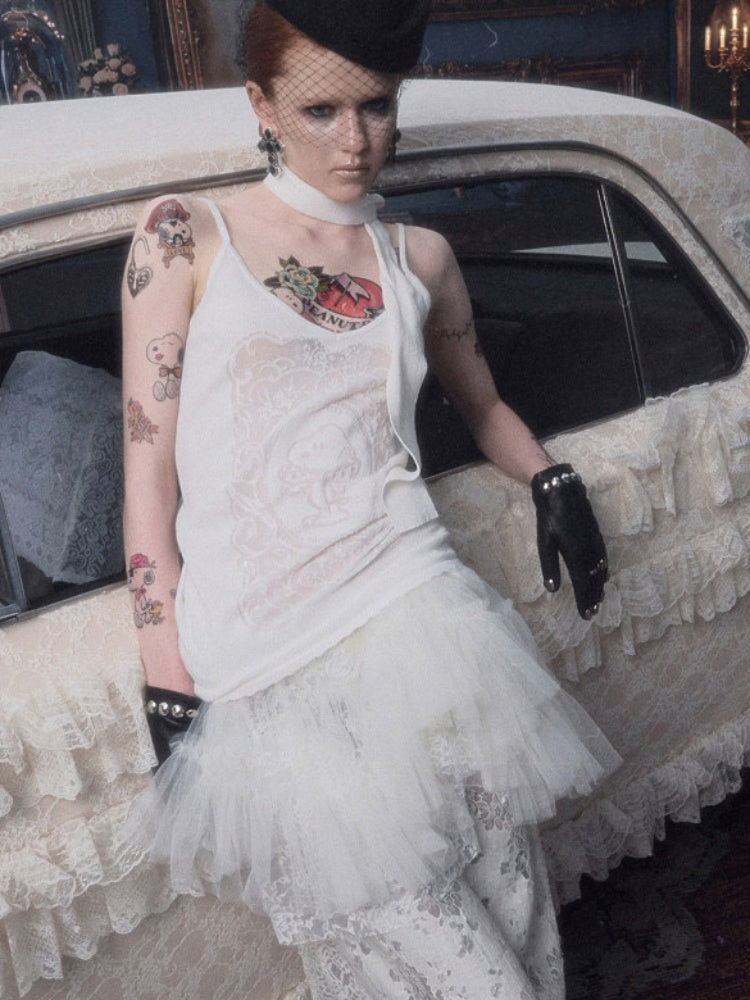 1JINN STUDIO x Snoopy Collaboration Vintage Picture Frame Slightly Sheer V-Neck Ribbon Camisole【s0000018130】