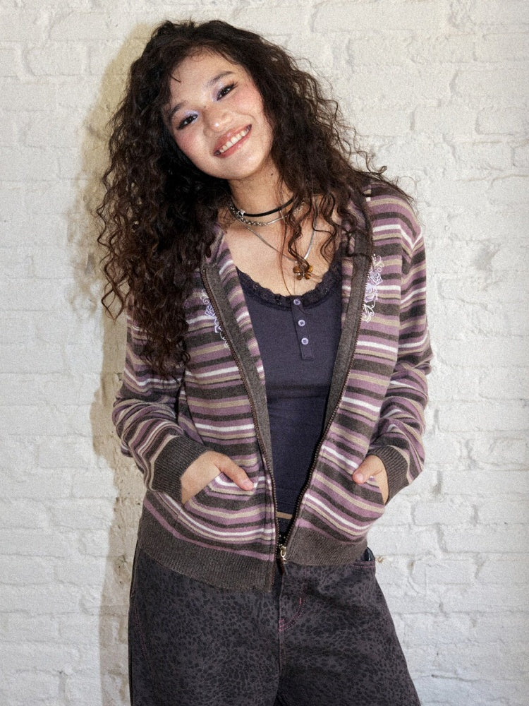Slim Cropped High-Stretch Knit Layered Low-Neck Long-Sleeve T-Shirt【s0000018169】