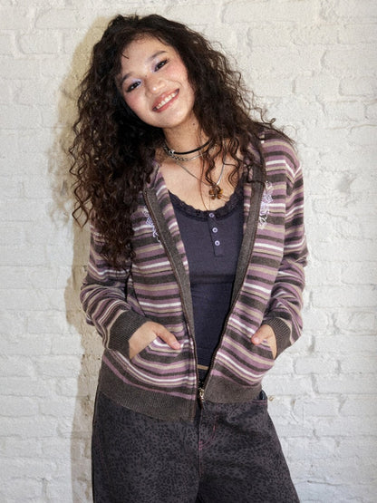 Slim Cropped High-Stretch Knit Layered Low-Neck Long-Sleeve T-Shirt【s0000018169】