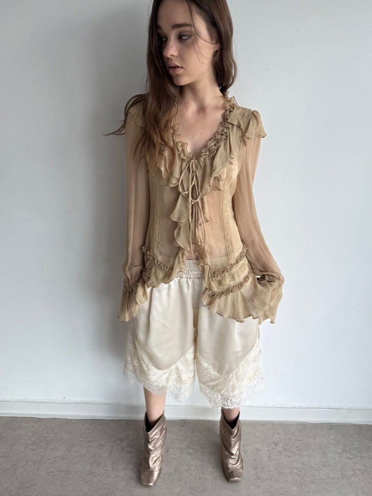 Satin Elastic Waist Lace Patchwork Loose Five-Quarter Shorts【s0000018393】
