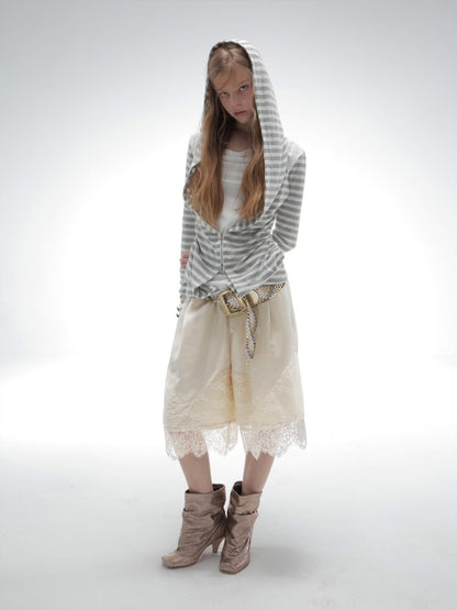 Satin Elastic Waist Lace Patchwork Loose Five-Quarter Shorts【s0000018393】