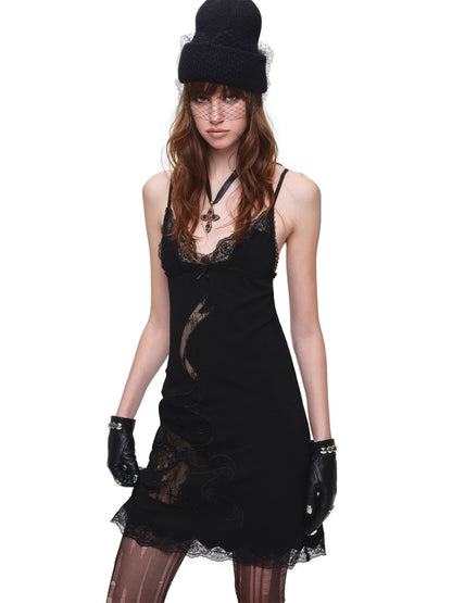 1JINN STUDIO x Snoopy Collaboration V-Neck Lace Appliqué Slim Slip Knit Camisole Dress【s0000018142】