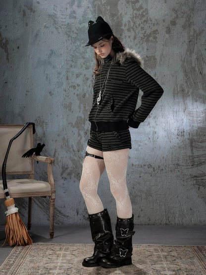Slim-Fit Lightweight Pocket Striped Black Short Pants【s0000018594】