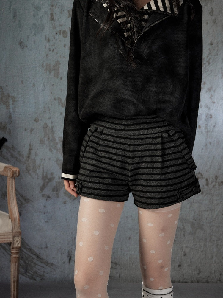 Slim-Fit Lightweight Pocket Striped Black Short Pants【s0000018594】