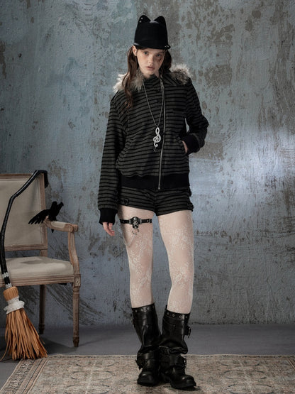 Slim-Fit Lightweight Pocket Striped Black Short Pants【s0000018594】