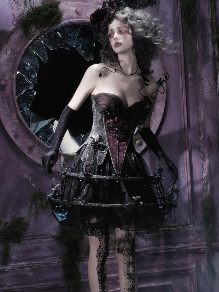 Legacy Of The Dead Gothic Dark Butterfly Ghost Fishbone Chest【s0000018600】