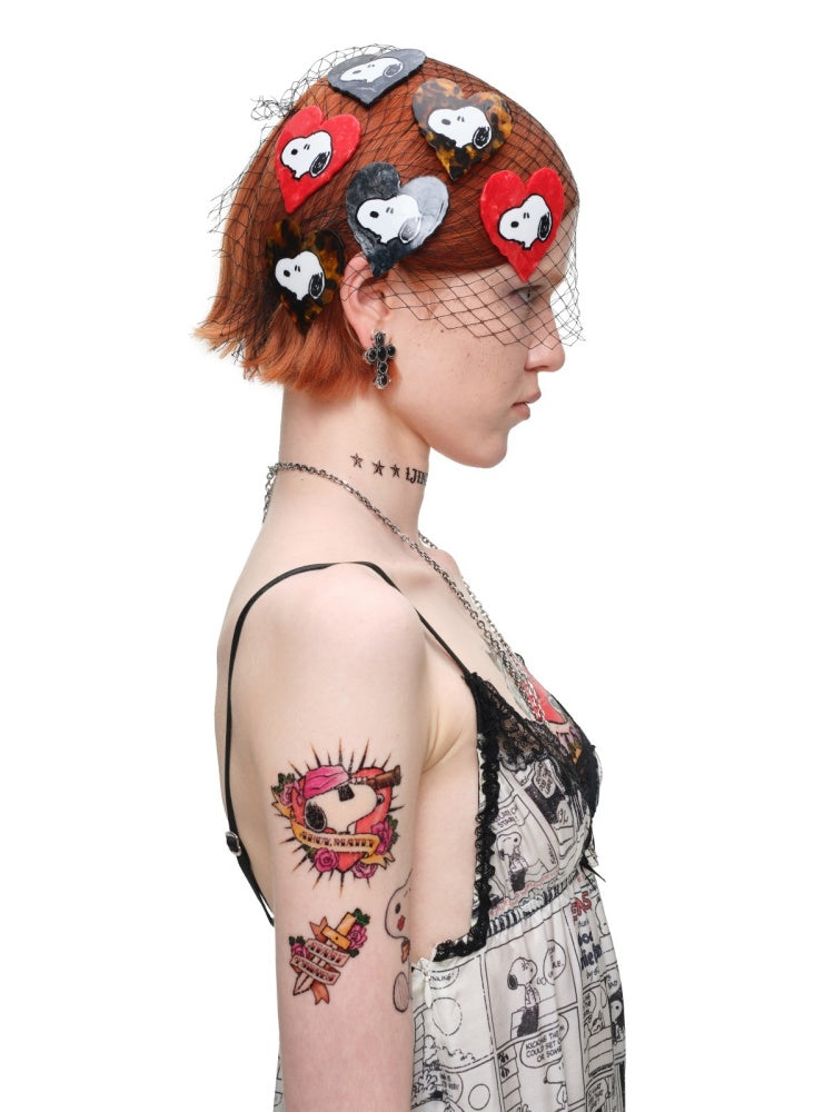 1JINN STUDIO x Snoopy Collaboration Heart-Shaped Shark Hair Clip【s0000018634】