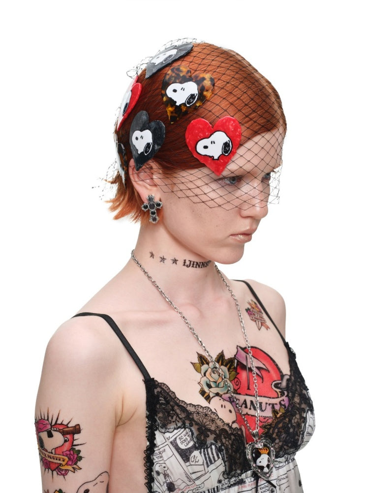 1JINN STUDIO x Snoopy Collaboration Heart-Shaped Shark Hair Clip【s0000018634】