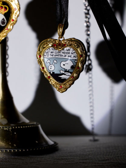 1JINN STUDIO x Snoopy Heart-Shaped Adhesive Photo Frame Metal Necklace【s0000018637】