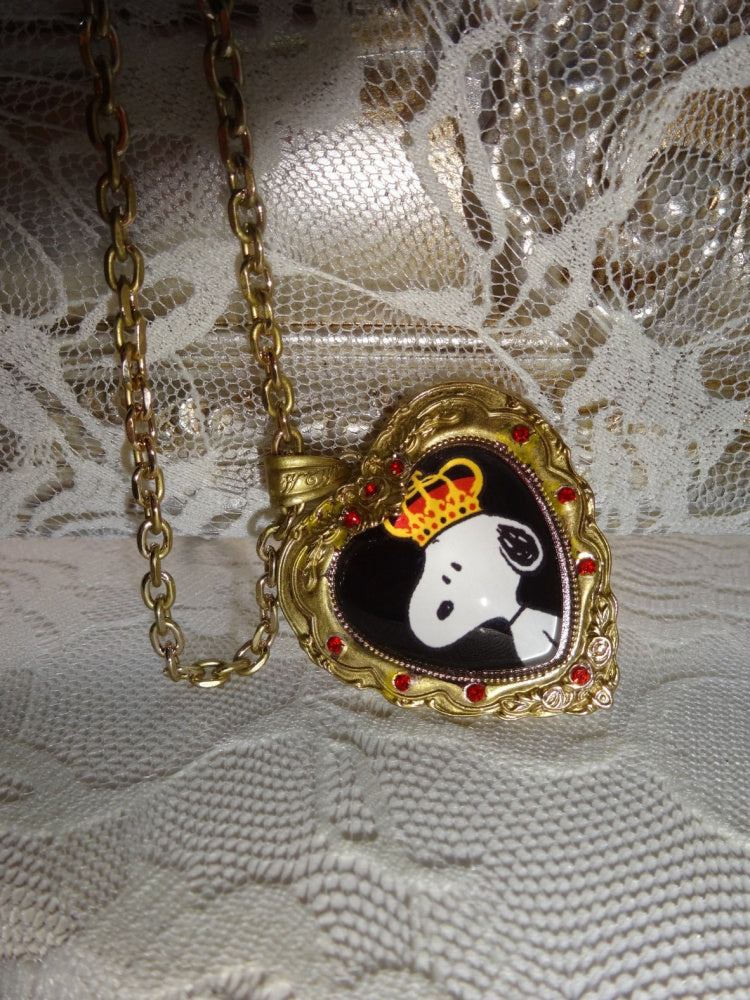 1JINN STUDIO x Snoopy Heart-Shaped Adhesive Photo Frame Metal Necklace【s0000018637】