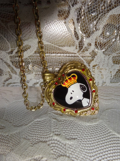 1JINN STUDIO x Snoopy Heart-Shaped Adhesive Photo Frame Metal Necklace【s0000018637】