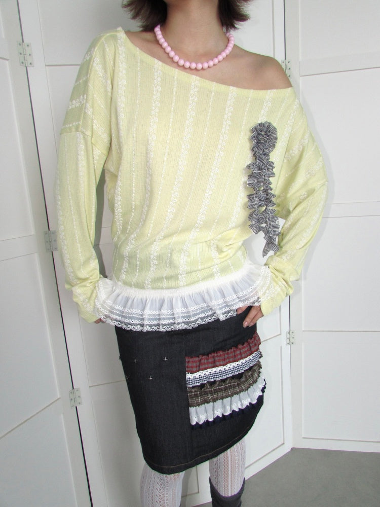 3D Corsage Wide Neckline Lace Hem Bat Sleeve Loose Long-Sleeve T-Shirt【s0000018953】