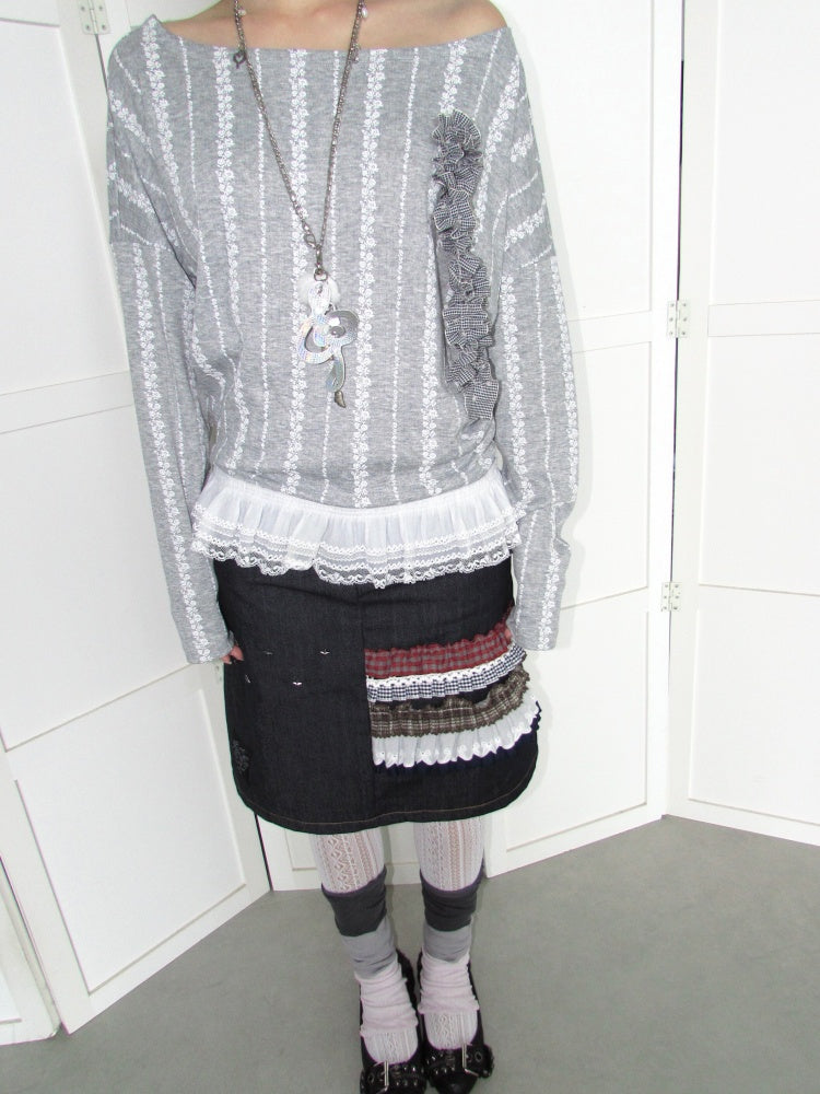 3D Corsage Wide Neckline Lace Hem Bat Sleeve Loose Long-Sleeve T-Shirt【s0000018953】